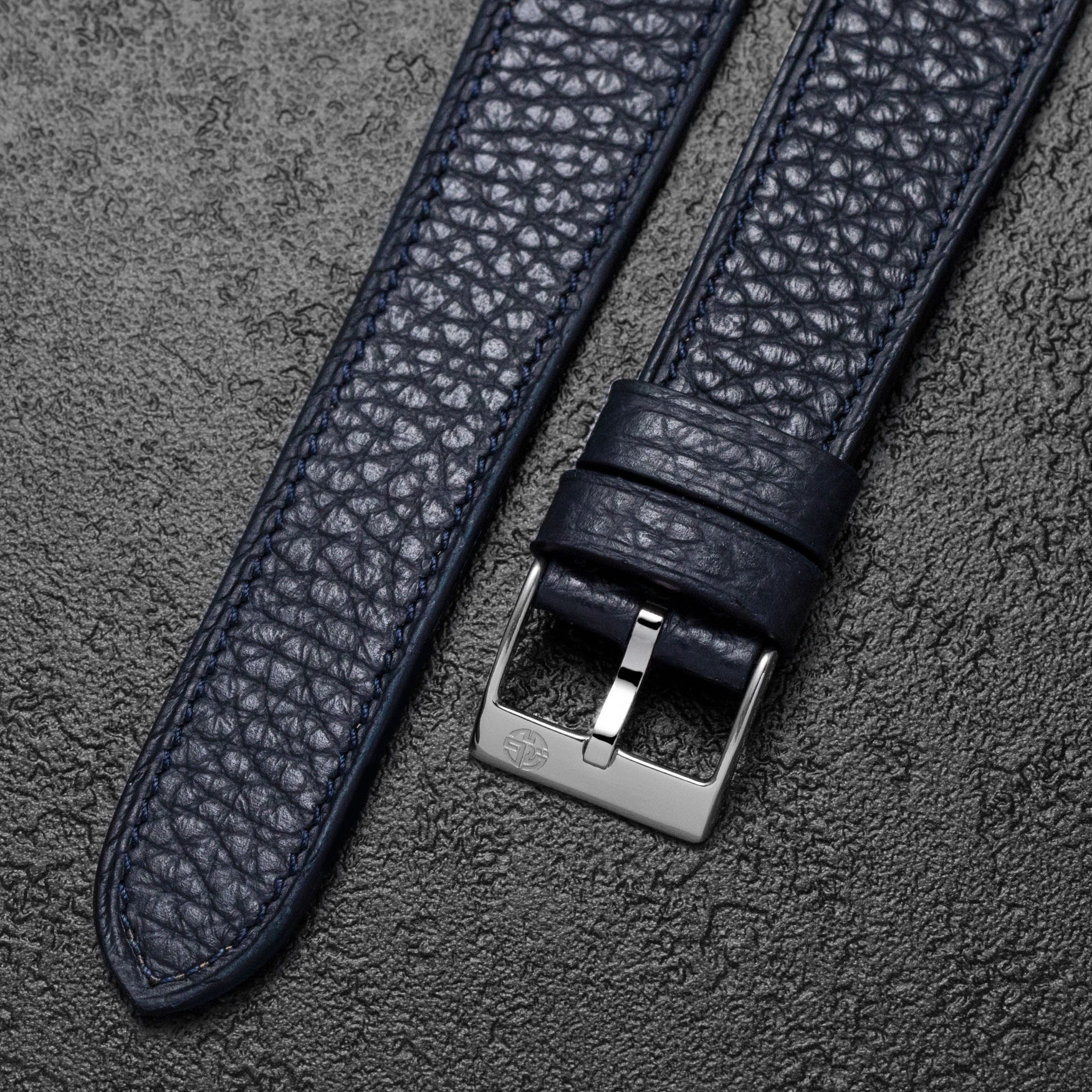 "Essentials" Pilot Strap